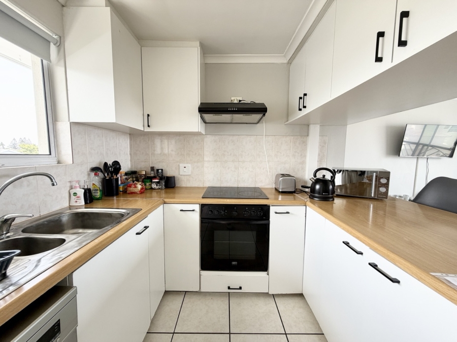 2 Bedroom Property for Sale in Beachfront Western Cape